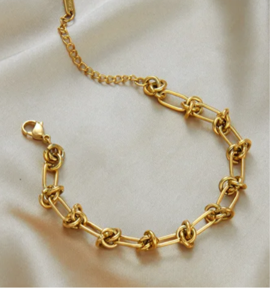 knot bracelet