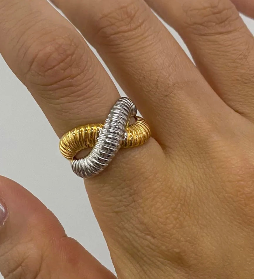 Glow Trend Ring