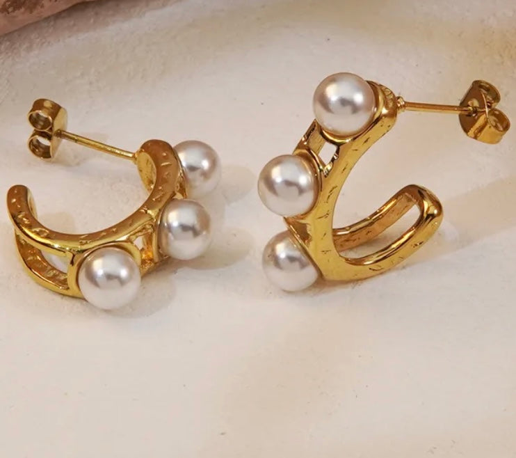 Pearls Hook Earrings