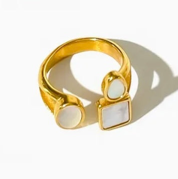 Fanci Ring