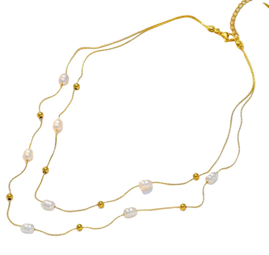 Layering Pearl necklace
