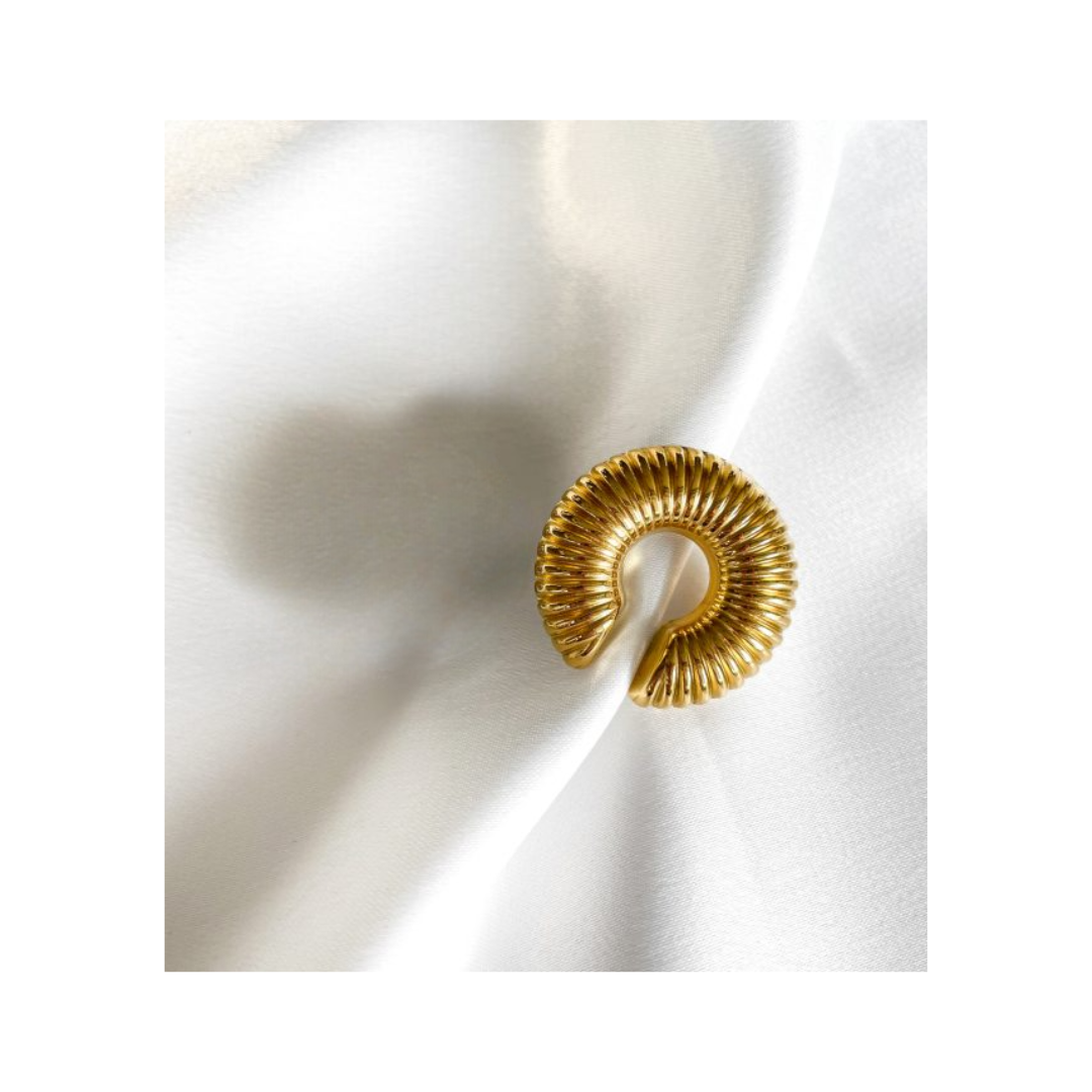 Line Earcuff